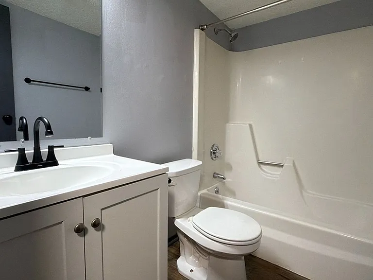 2343 B St — Photo 33