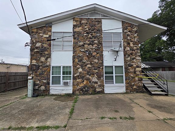 3rd image of 3969 Southlawn Ave