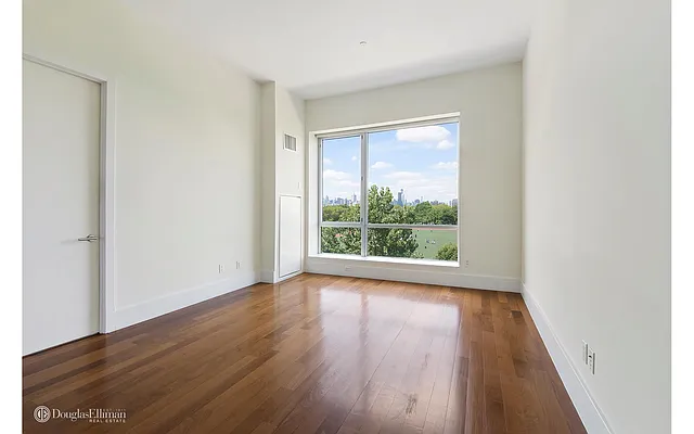 Rented by Douglas Elliman | media 19