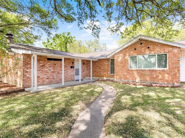 10223 Old Orchard Road, La Porte, TX 77571