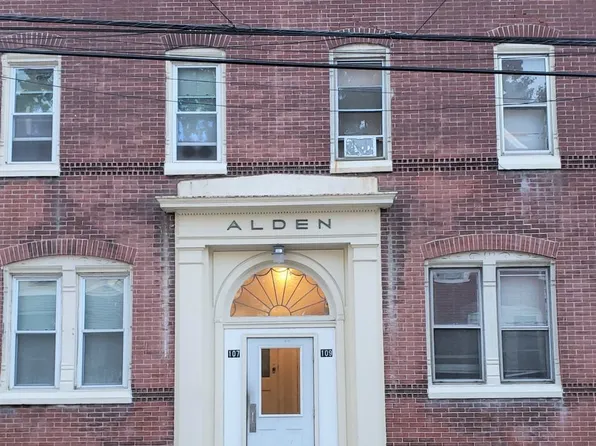 109 N York St, Pottstown, PA 19464