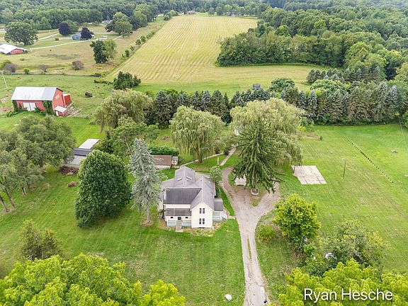 3rd image of 3681 Sayles Rd