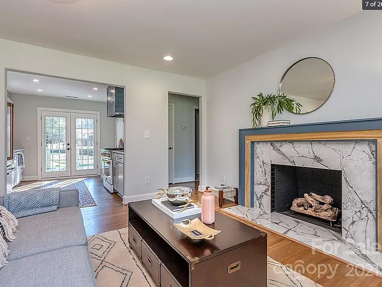 934 Dudley Dr — Photo 7