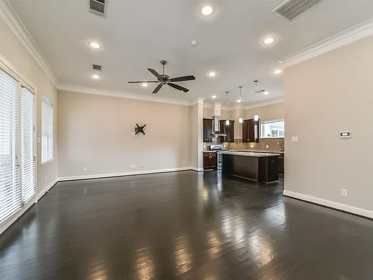 5635 Kiam St #C — Photo 8