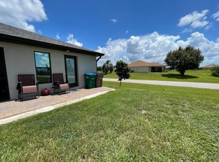 2116 NE 8th Pl, Cape Coral, FL 33909