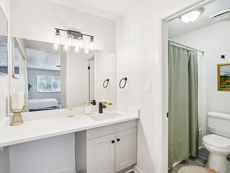 Dwell @ 750 — Photo 23