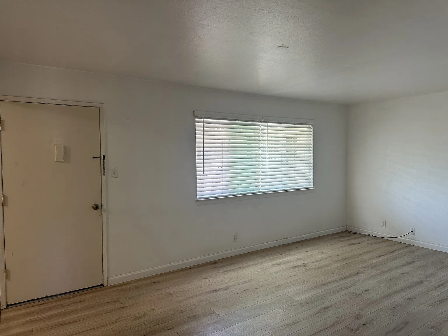 Sunnyvale Apartment — Photo 4