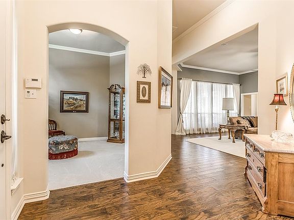 3rd image of 3931 Belton Dr