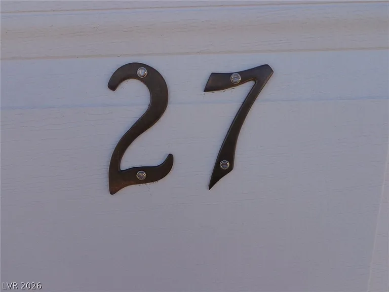 700 Elm St #27 — Photo 1