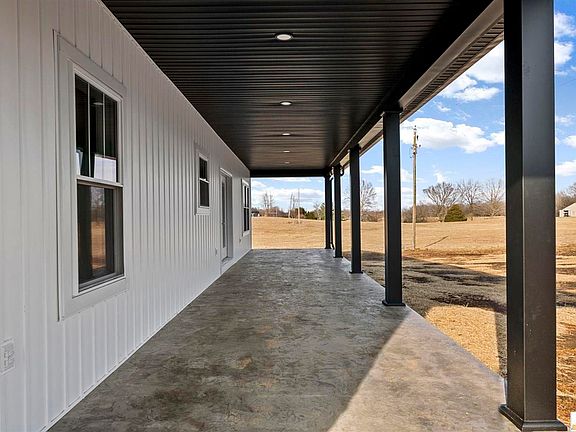 2nd image of 888 Siddens Rd