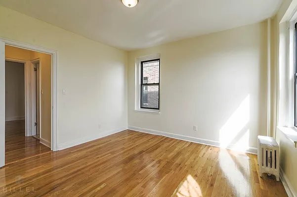 Rented by Hillel Realty Group | media 13