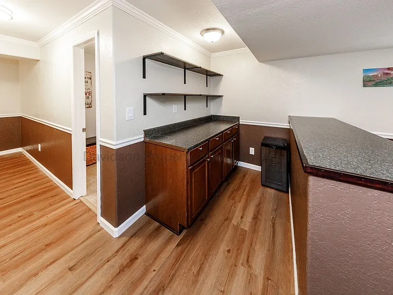 7724 Canyon Oak Dr — Photo 17