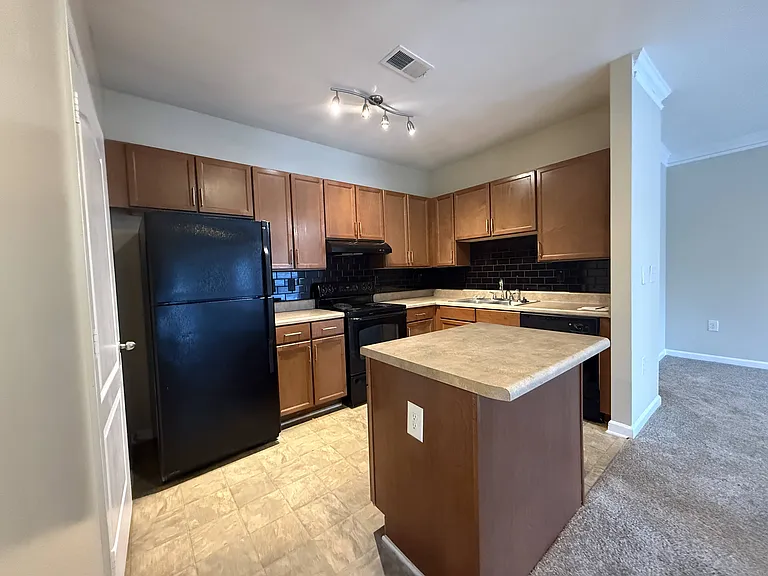 Wesley Kensington Apartments at Stonecrest — Photo 163