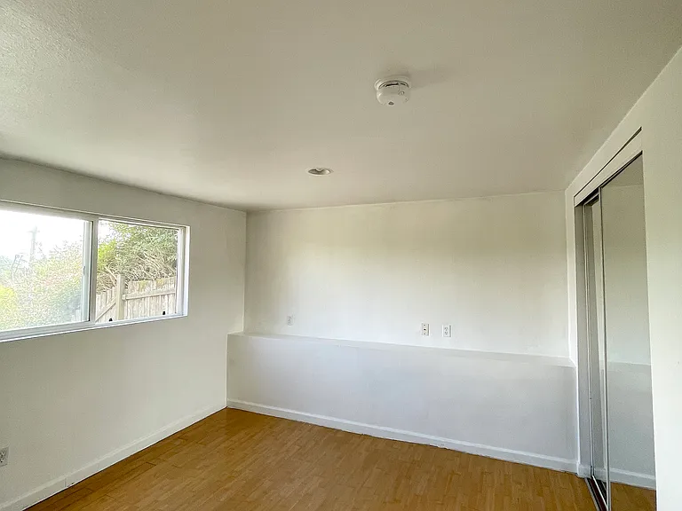 4211 Letitia Ave S — Photo 10