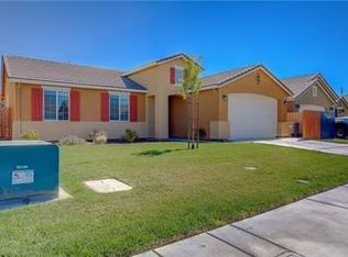 682 Claret Ct, Los Banos, CA 93635
