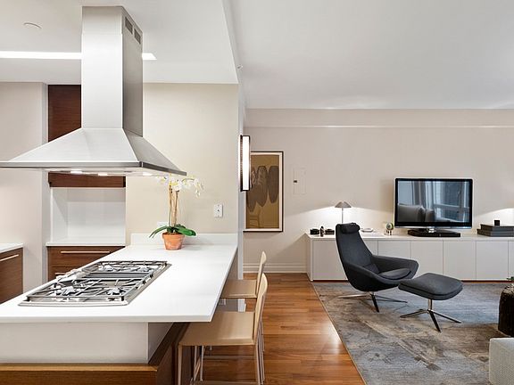4th image of 39 E 29th St #11-D