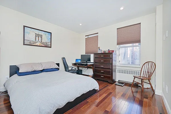 Rented by Compass | media 26