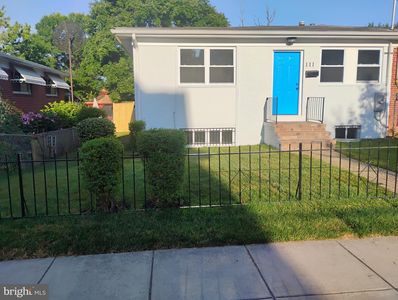 111 56th Pl SE, Washington, DC, 20019