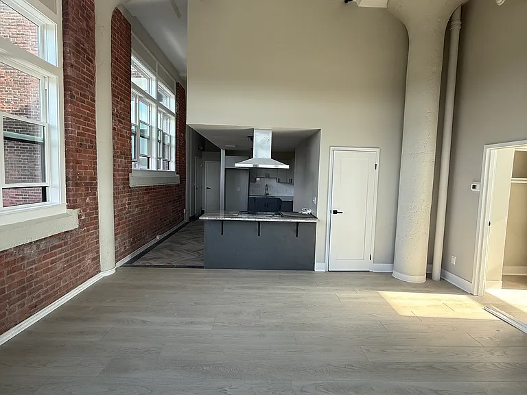 275 Chapel St #4-A — Photo 4