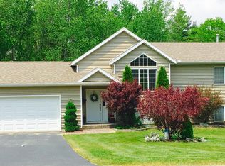 1286 Paige Ln, Bailey, MI 49303