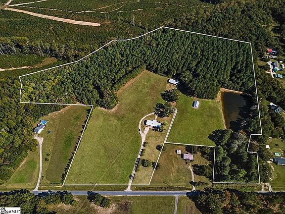 2nd image of 812 Tornado Rd