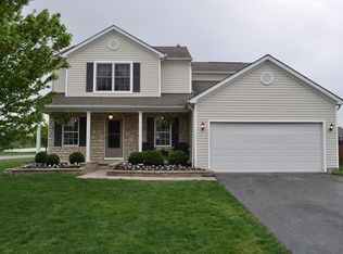 1940 Wind River Dr, Lancaster, OH 43130