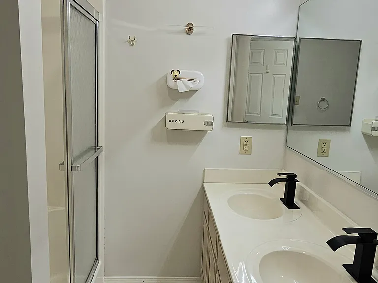 3838 S Claybridge Dr — Photo 18