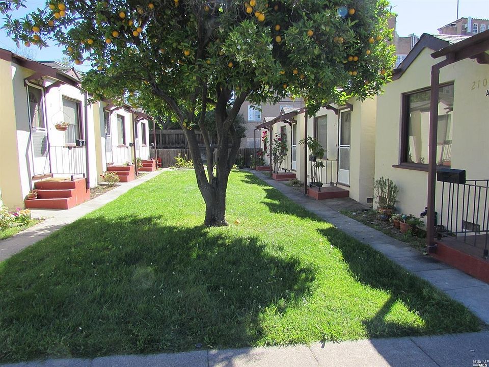 1st image of 210 Keller St