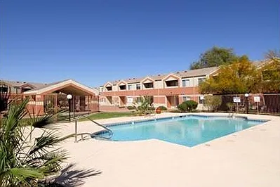 1501 S Highway 79 — Photo 10