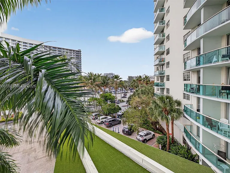 3801 S Ocean Dr #4R — Photo 14