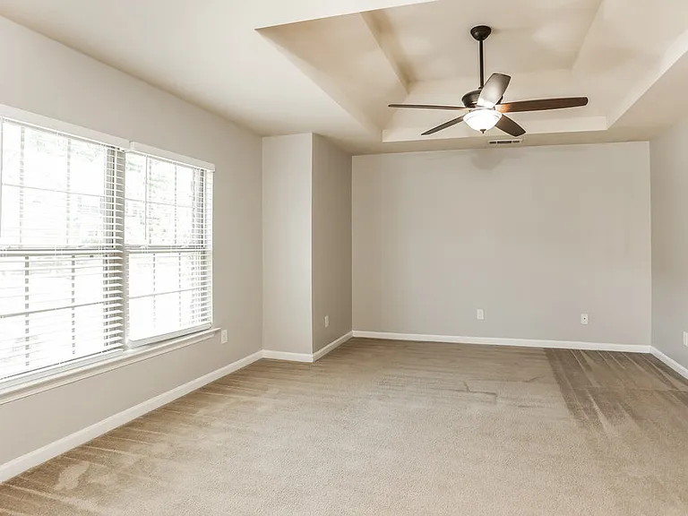 639 Ocean Ave — Photo 11