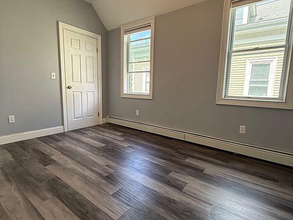 5th image of 173 Orms St Floor 2