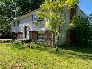 44 Bayberry Ln, Taunton, MA 02780 | MLS #73533350 | Zillow