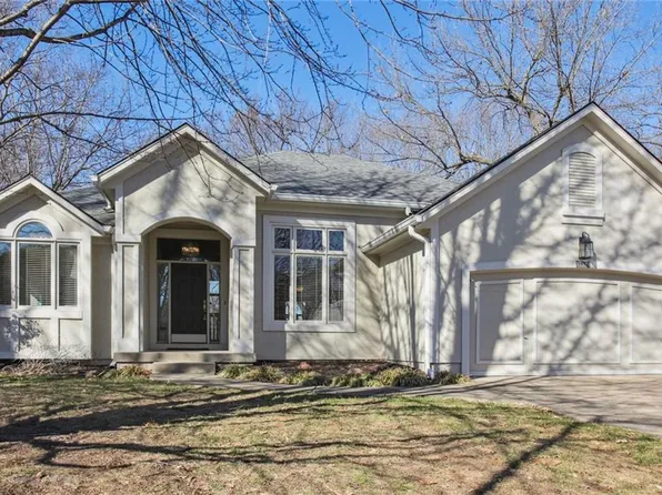 5924 N Liston Ct, Kansas City, MO 64151