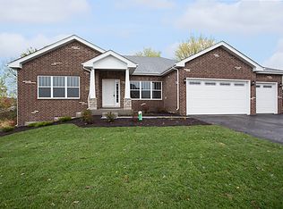 25807 W Canyon Blvd, Plainfield, IL 60585