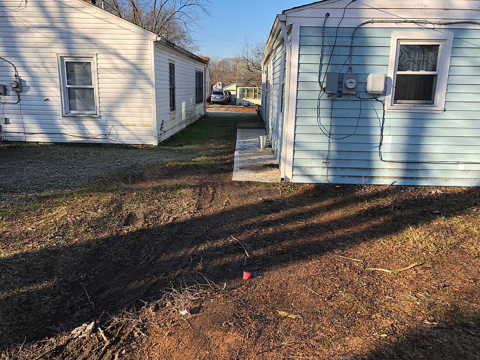 1st image of 816 Brooklyn Ave