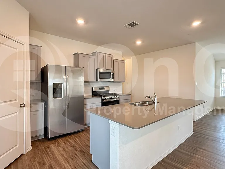 21601 Quick Fox Dr — Photo 10