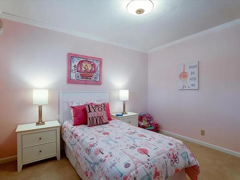 202 Belden Dr — Photo 21