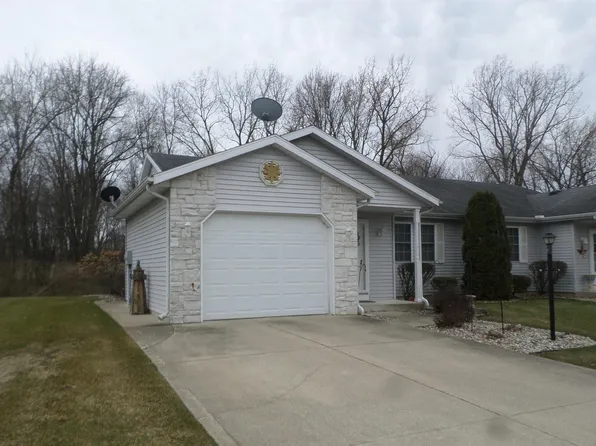 2021 Autumn Ridge Ln, Elkhart, IN 46514