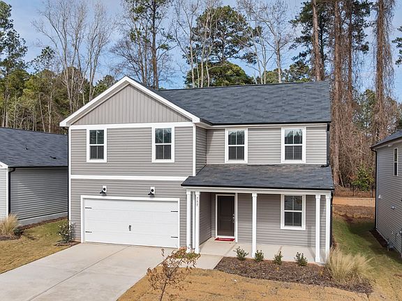 2nd image of 737 Richardson Dr