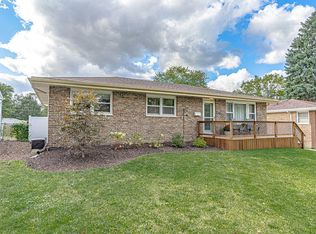 16846 Forest View Dr, Tinley Park, IL