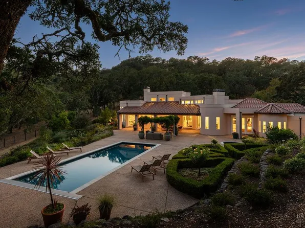 365 Shiloh Valley Court, Santa Rosa, CA 95403