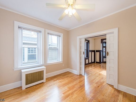 4th image of 51 S Park St APT 101