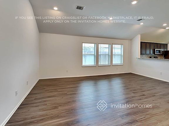 3rd image of 445 Pecan Landing Ln