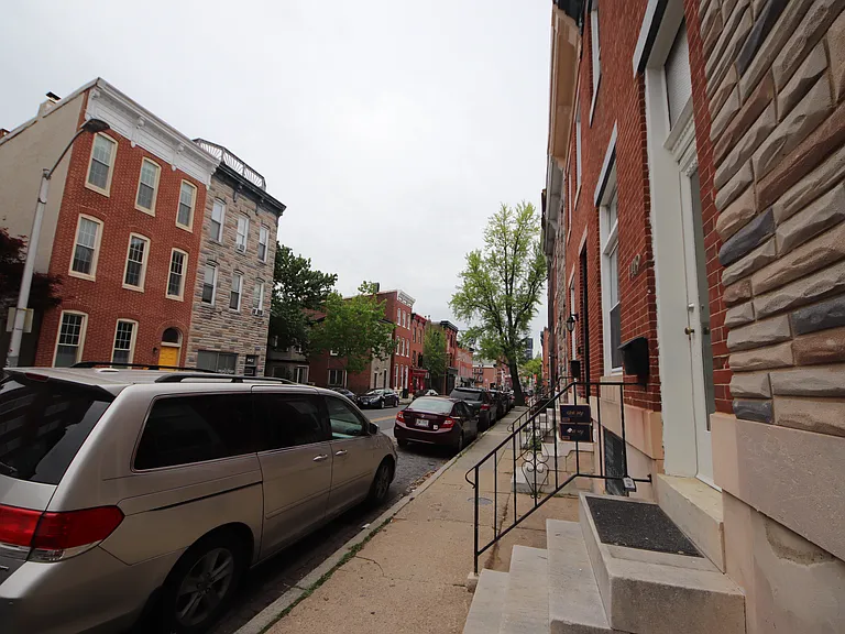 1419 Light St — Photo 31