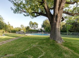 3000 Clarmeya Ln, Pasadena, CA 91107