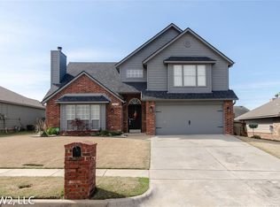 10218 E 115th St S, Bixby, OK 74008