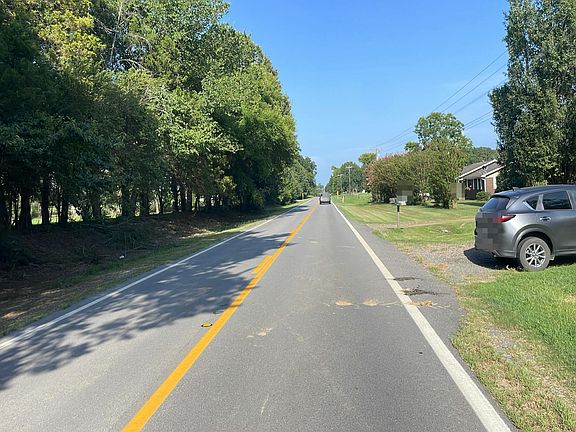 5th image of 1303 Highway 236 E