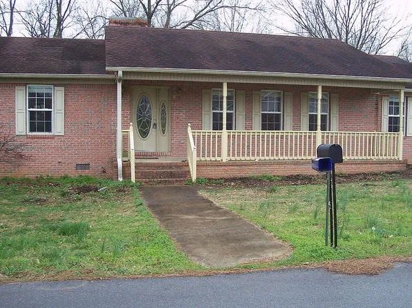 2005 Leona St, Milan, TN 38358