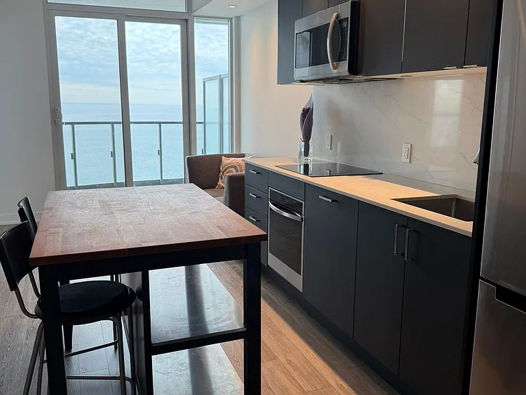 1926 Lake Shore Blvd W #2808 — Photo 3